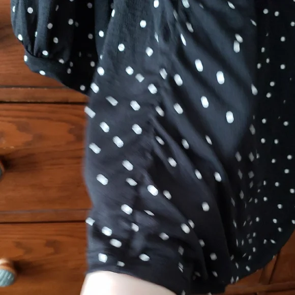 Reitmans Black and White Polka Dot Blouse - Picture 6 of 8